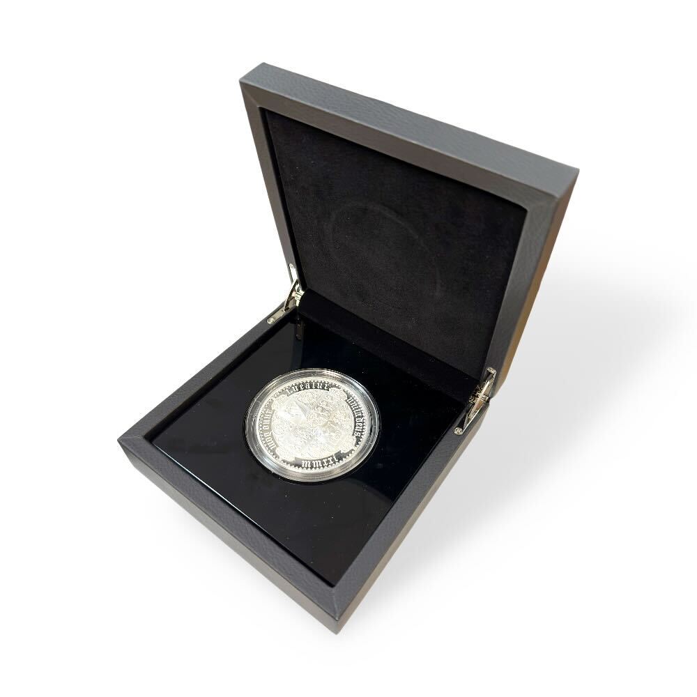 Britain 2021 10 Pound 5 oz Silver Gothic Crown Quartered Arms Proof Coin- Great Engraver Series